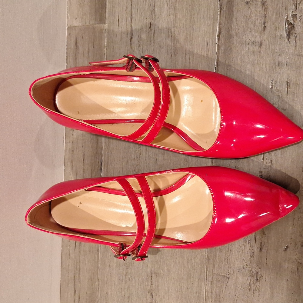 Elegant Red Patent Leather Women's Shoes